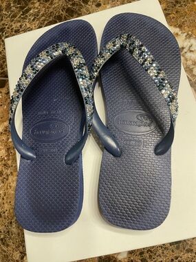 Havaianas Navy Flip Flops with Swarovski Crystal-Strap Accents USA 7/8 39/49